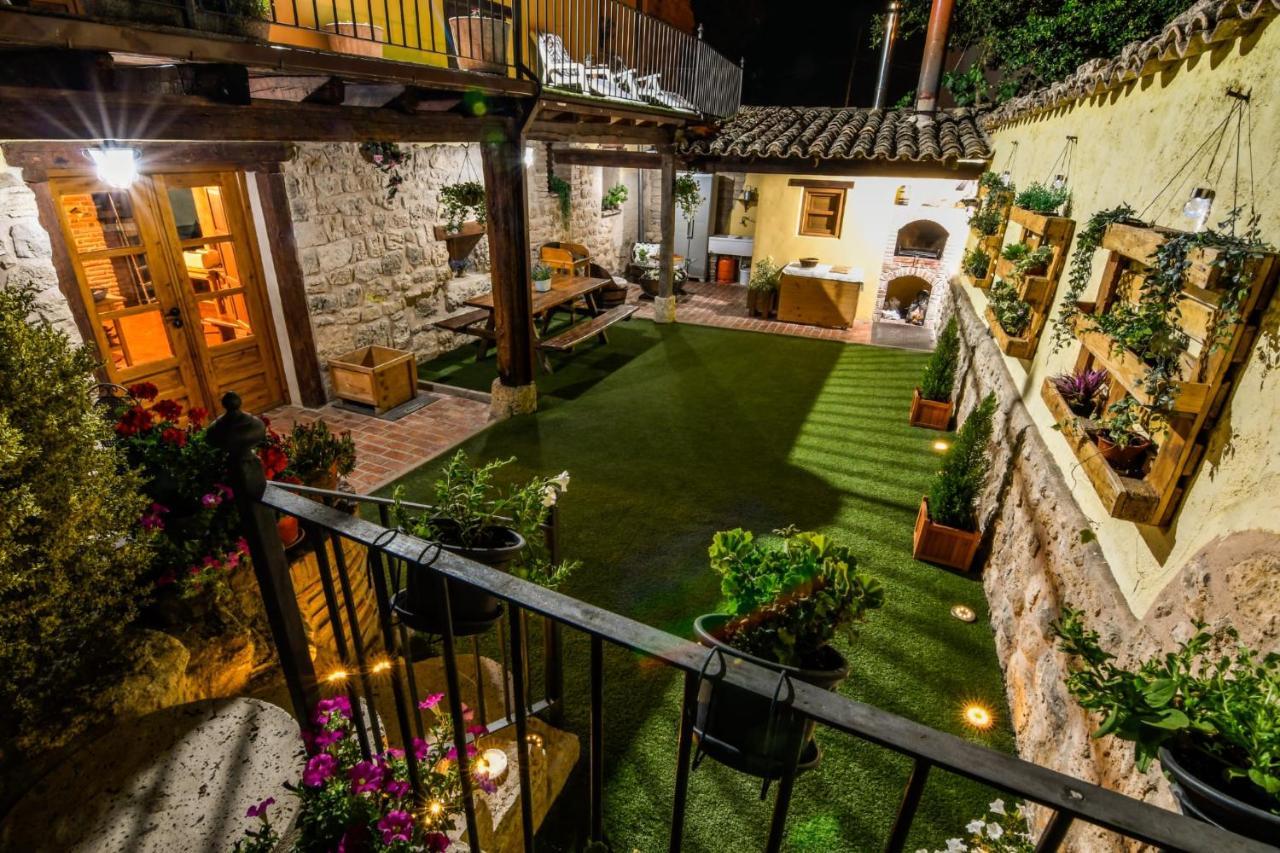 La Mora Cantana Castrojeriz Esterno foto