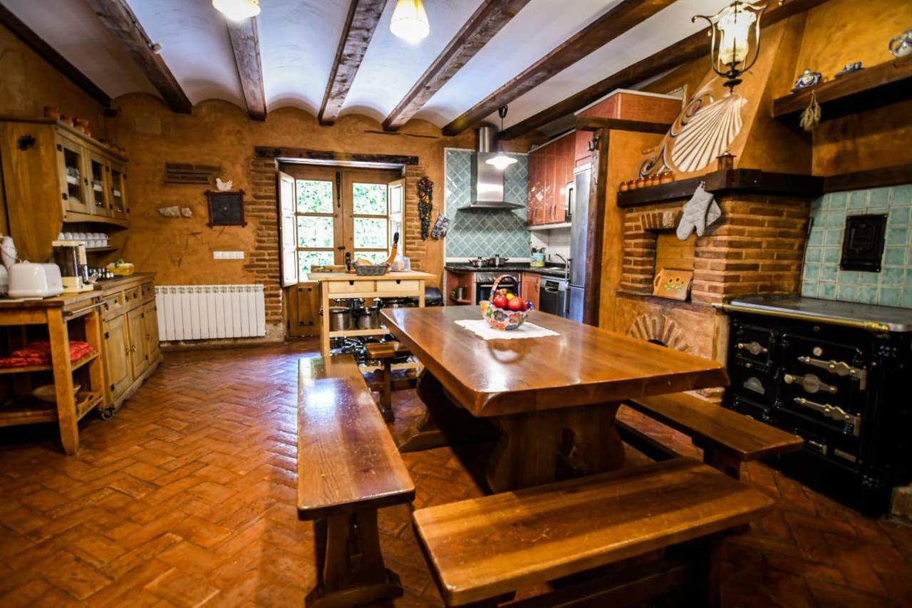 La Mora Cantana Castrojeriz Esterno foto